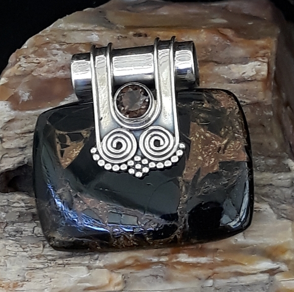 Copper Black Turquoise Silver Pendant - Picture 5 of 5